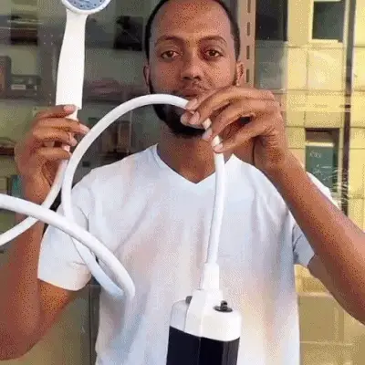 Compact Handheld Outdoor Shower - Image 2